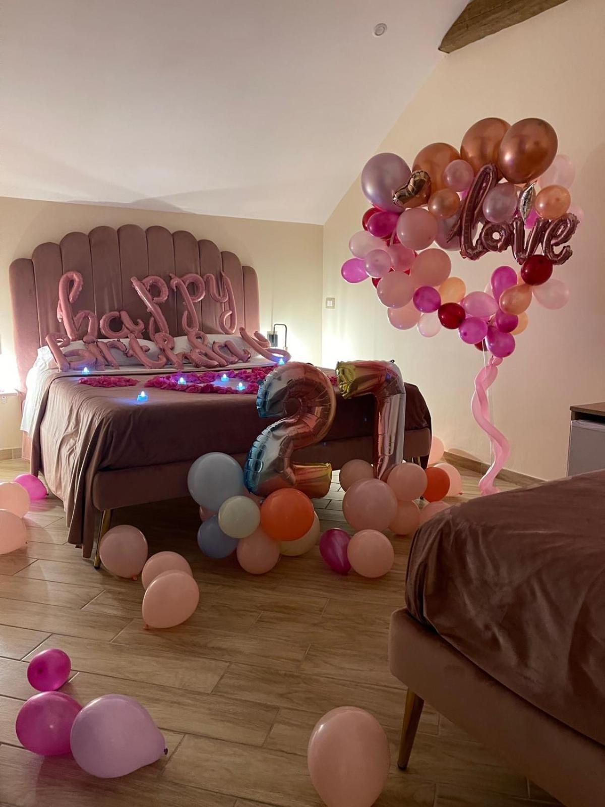 Attic Room Наполи Екстериор снимка