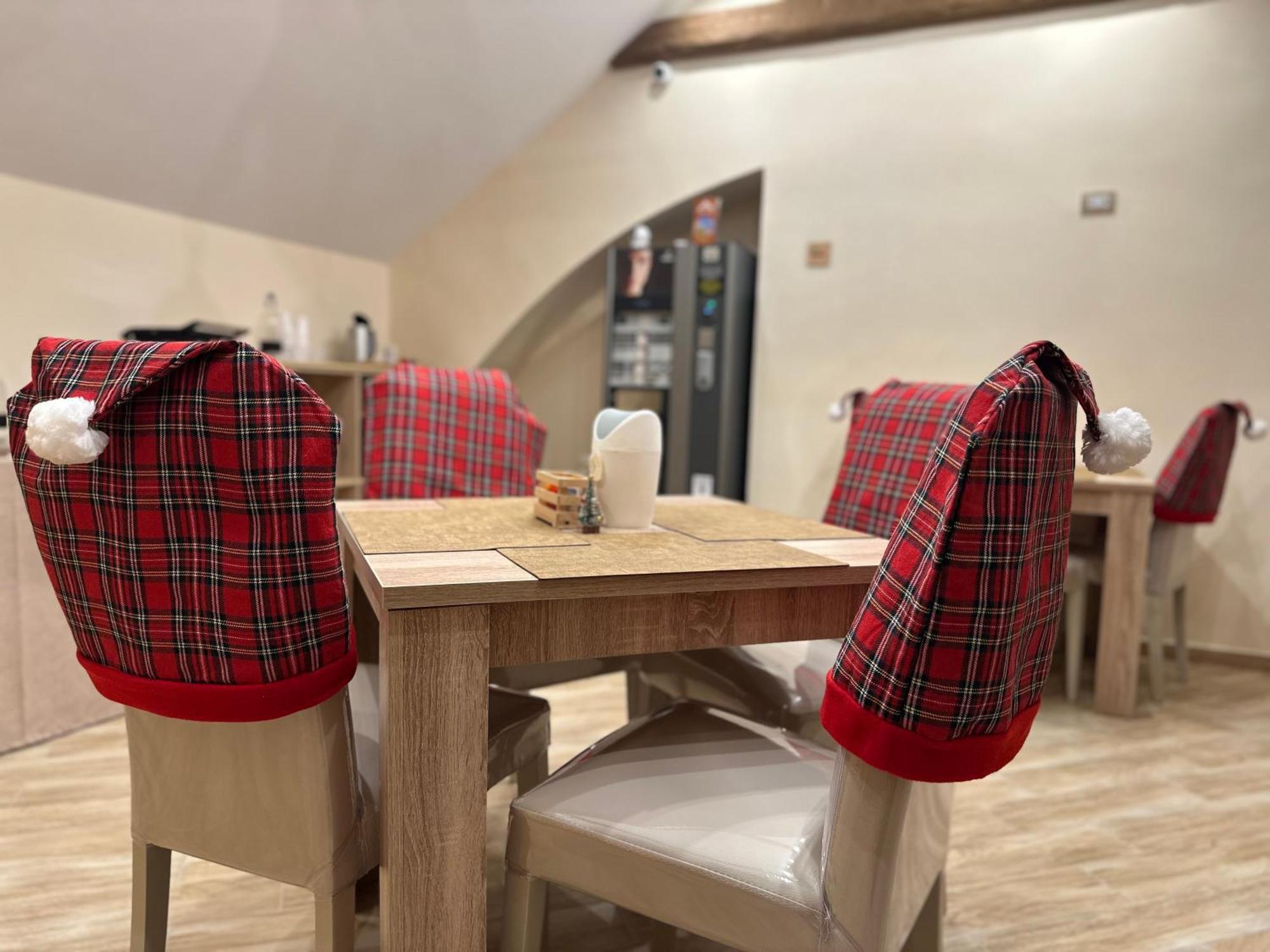Attic Room Наполи Екстериор снимка